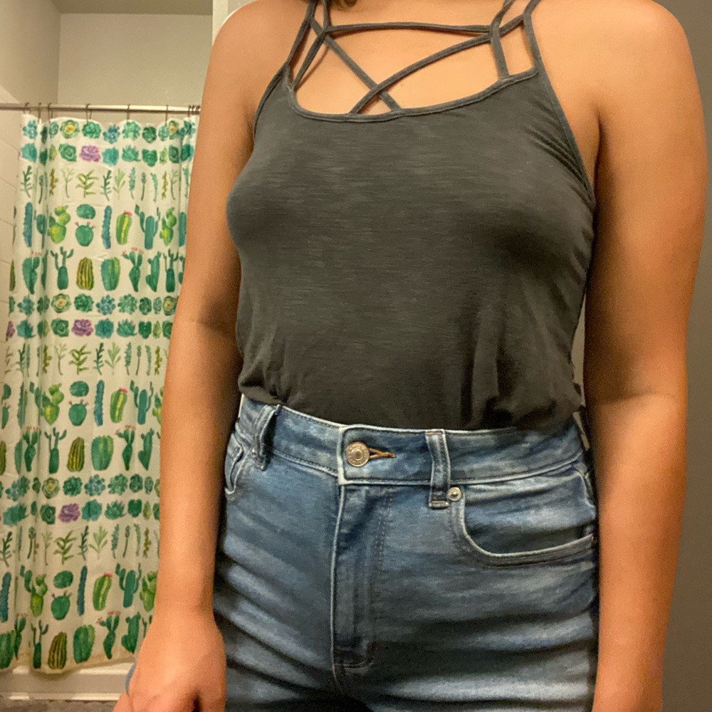 American Eagle cutout tank top
